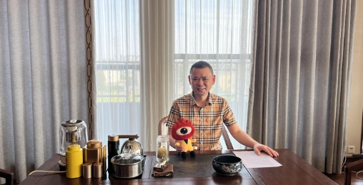 獨家對話——創(chuàng)能股份董事長夏青接受新浪地產的采訪